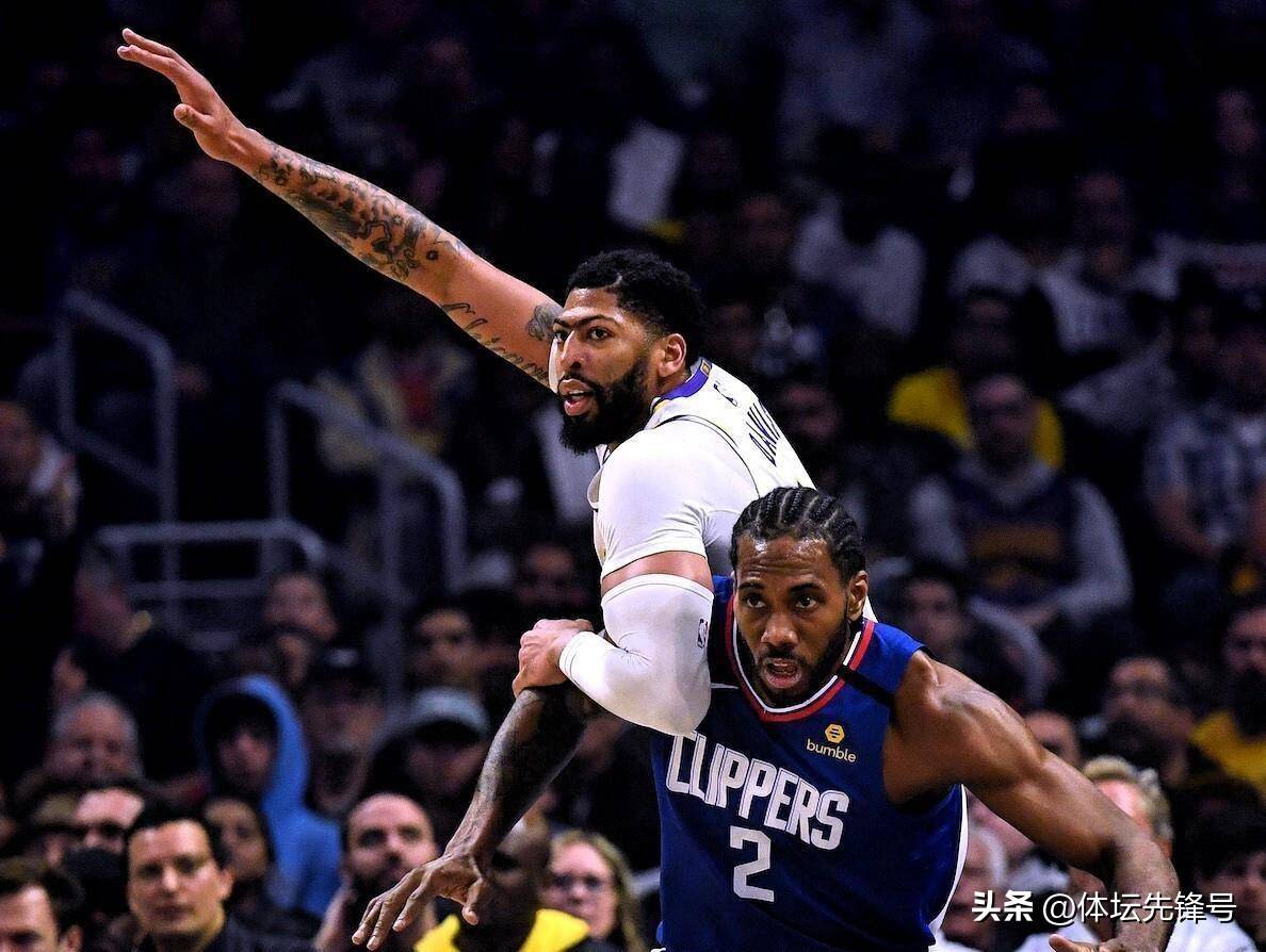 爱游戏入口-关于法国杯赛后再迎强敌;洛杉矶快船外线爆发;主帅态度:管理层满意;年轻球员得到机会的信息